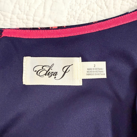Eliza J Navy Blue Floral Bell Sleeve Mini Dress Size 2 Fit & Flare Party - Picture 8 of 15